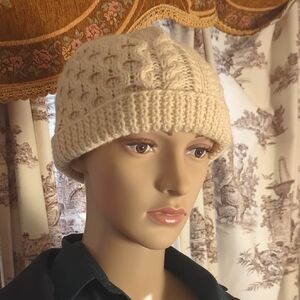 Vintage Handmade Cream Knit Beanie